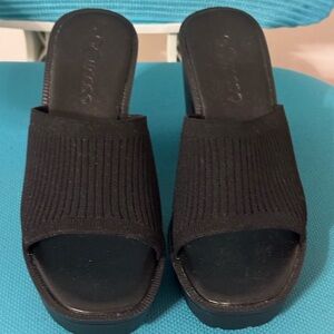 Black Women's Slide Sandals